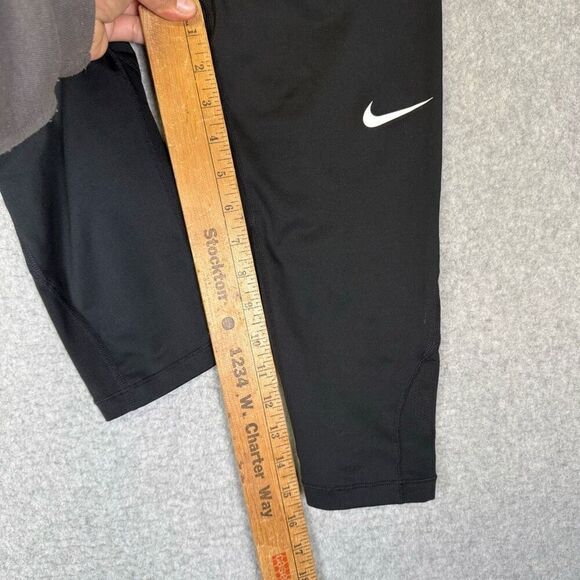 Nike Pro Womens Size Large Elastic Waist Cropped Leggings Black Pull On - Picture 3 of 7